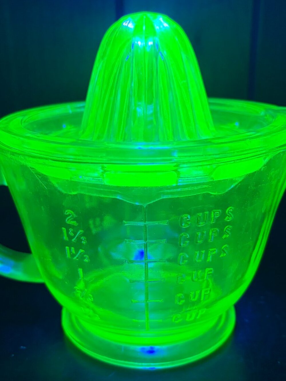 Vintage Green Depression Uranium Glass Citrus Reamer and Measuring Cup Set